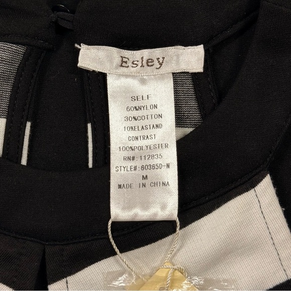 Esley | Black & White Chevron Striped Knit Halter Dress NWT - Picture 11 of 14